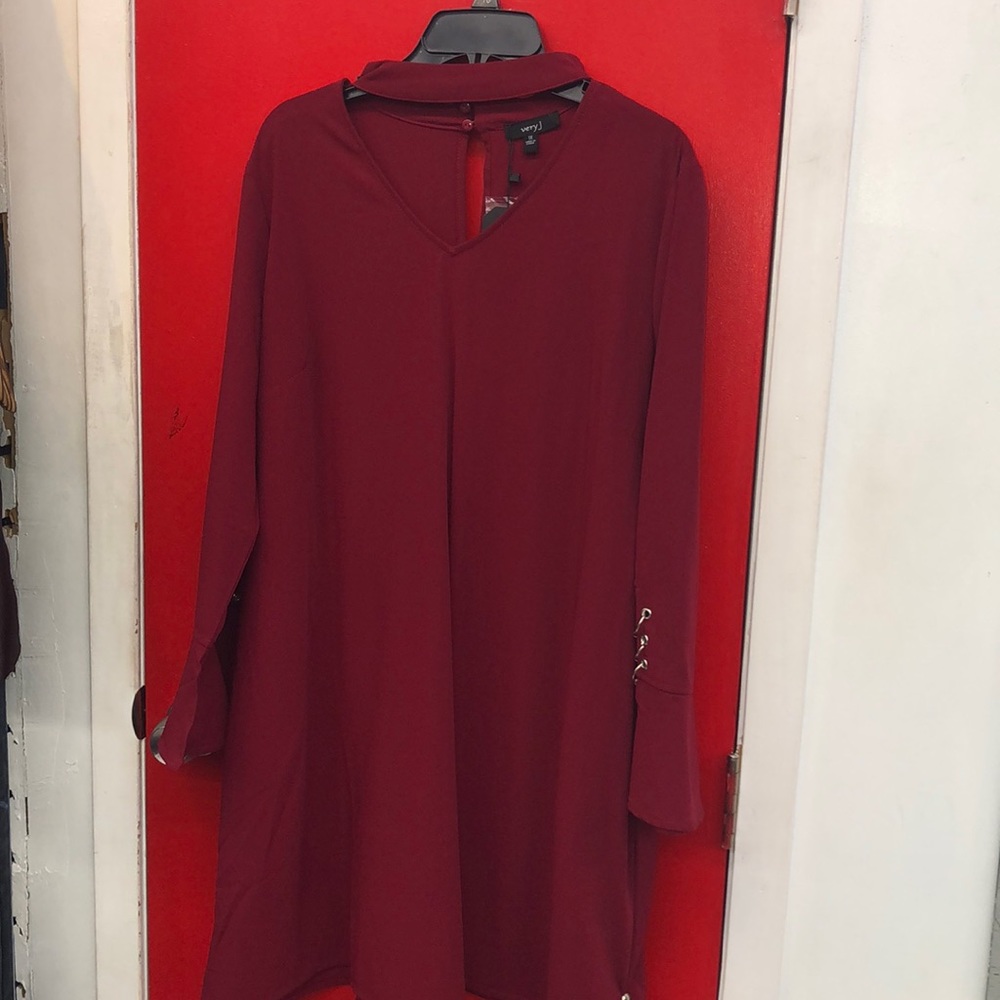 VALENTINES WEEK SPECIAL - Beautiful dark red